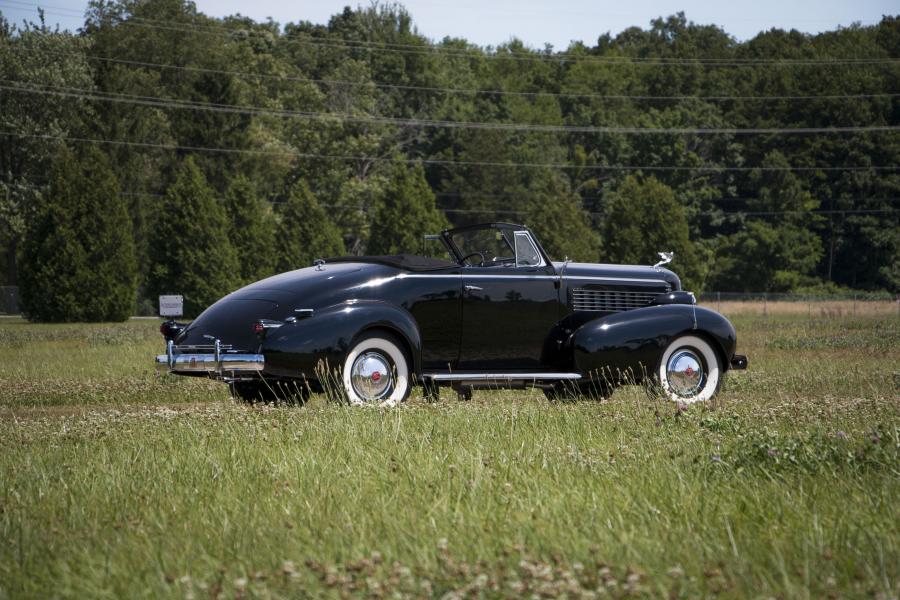  LaSalle Convertible Coupe (37-5067) 1937 года  (фото 5 из 12)